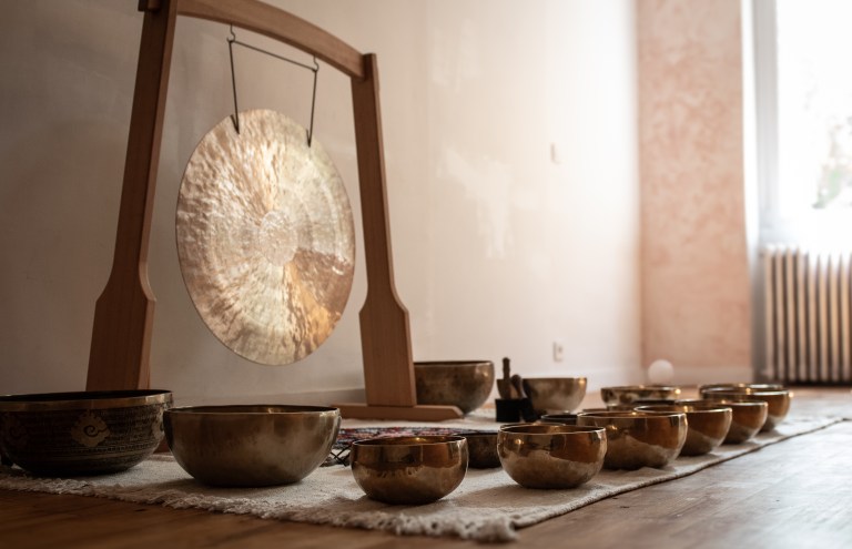 Comment organiser une séance de Relaxation Sonore en entreprise ou à&nbsp;domicile…